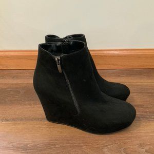 Black Wedge Booties with grey zipper